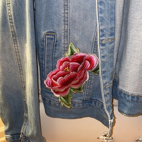 Brand New Denim Jacket - Picture 2 of 7